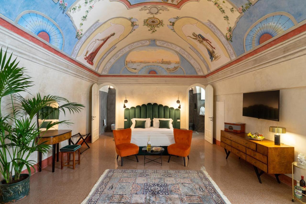 Bed and Breakfast Relais La Casa Del Poeta Gallipoli Exterior foto