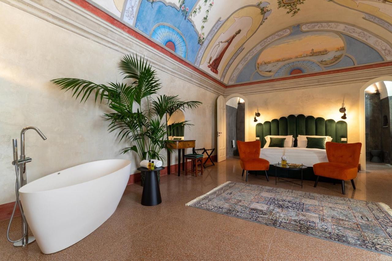 Bed and Breakfast Relais La Casa Del Poeta Gallipoli Exterior foto