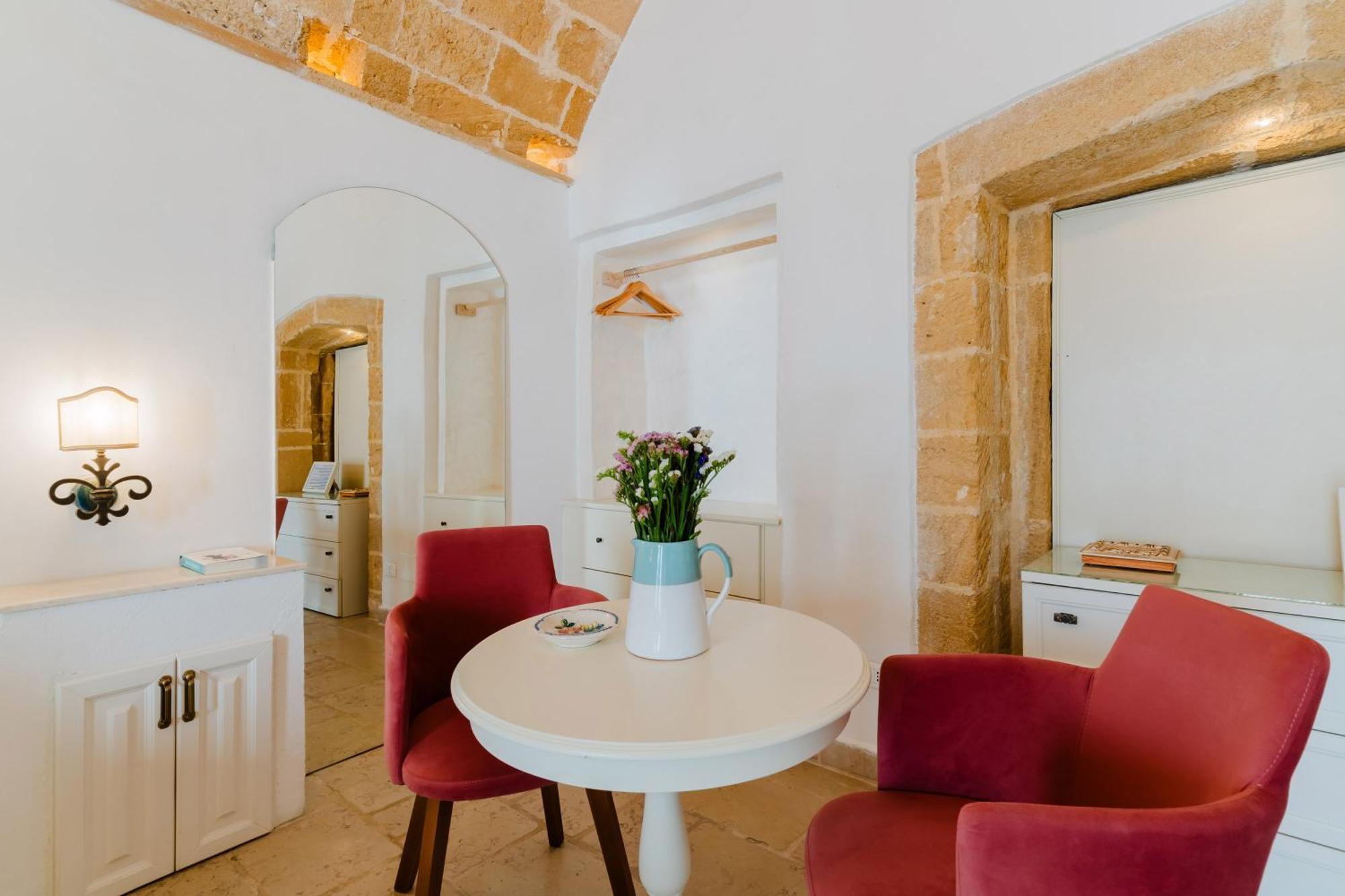 Bed and Breakfast Relais La Casa Del Poeta Gallipoli Exterior foto