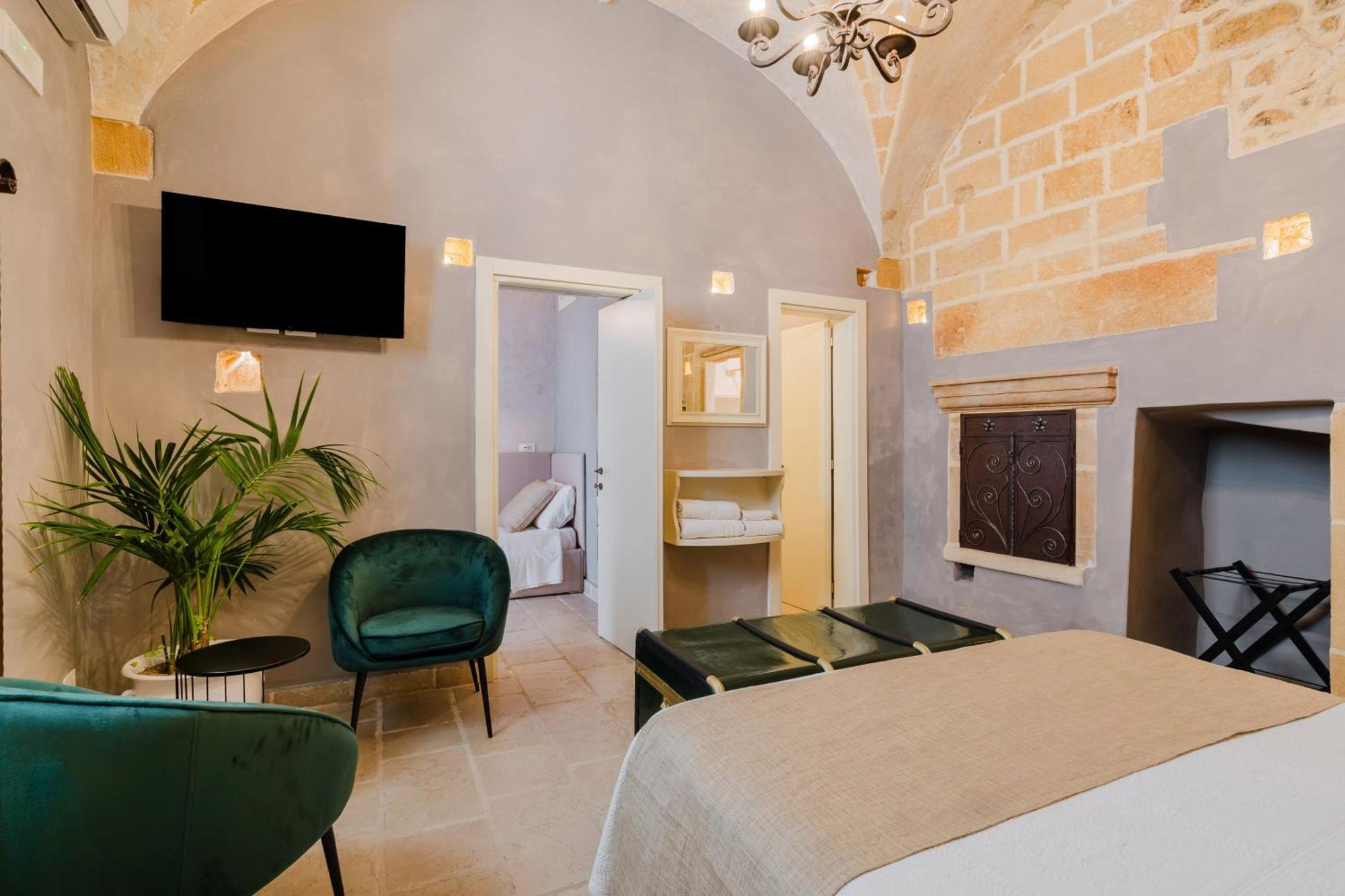 Bed and Breakfast Relais La Casa Del Poeta Gallipoli Exterior foto